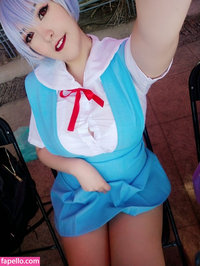 Roxxii Cosplay-1