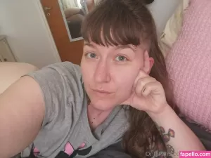 saatane thumbnail #3817227