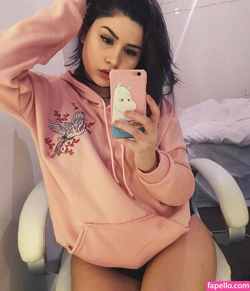 Sabrinathecurse-2