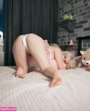 safinna thumbnail #2214327