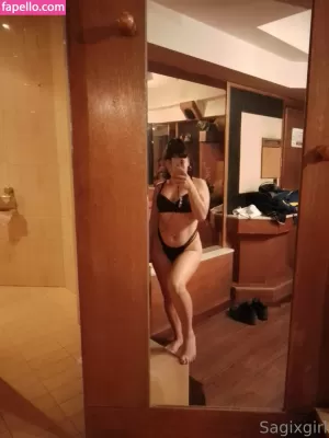 sagixgirl thumbnail #3704635