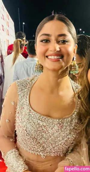 sajal-ali thumbnail #6270080