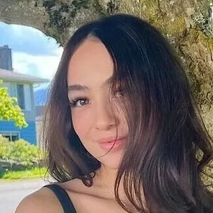 sakura-shymko thumbnail #649517