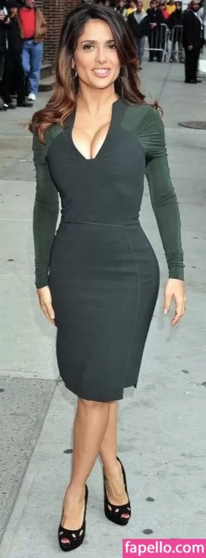 salma-hayek thumbnail #2216708