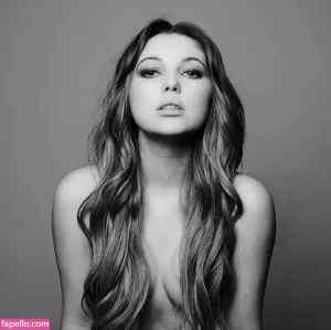 sammi-hanratty thumbnail #2218596