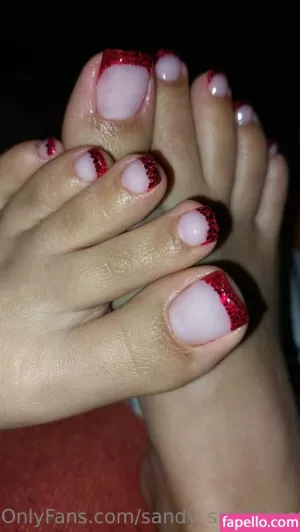 sandy-small-feet thumbnail #3126281