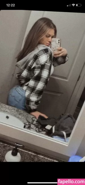 sara-civian thumbnail #3684354