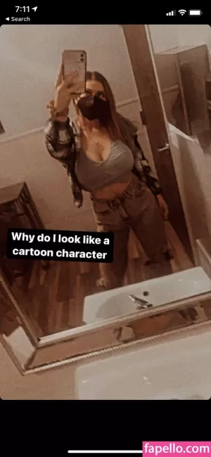 sara-civian thumbnail #3684352