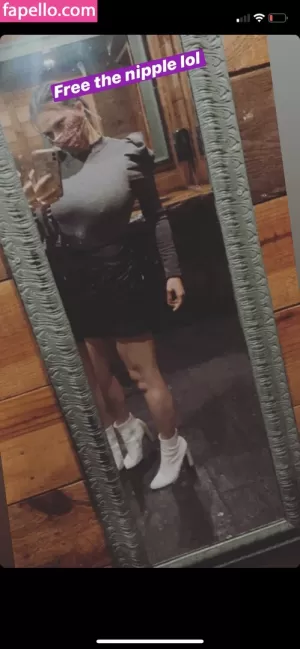 sara-civian thumbnail #3684351