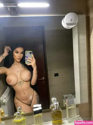 sara-luna thumbnail #1259489