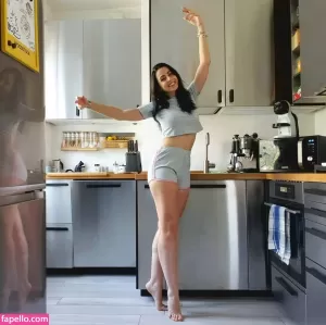 sara-stefanizzi thumbnail #3659156