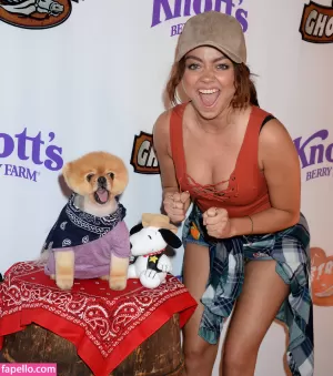 sarah-hyland thumbnail #1331968