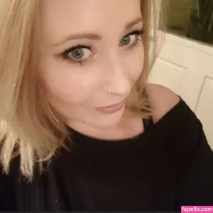 sarah-knight thumbnail #1537156