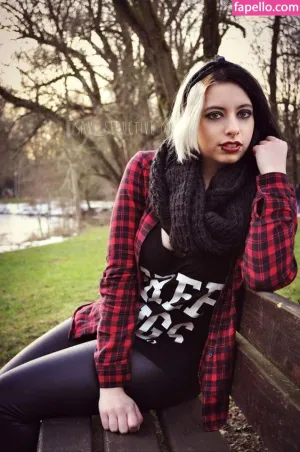 savannah-nixon thumbnail #6367711