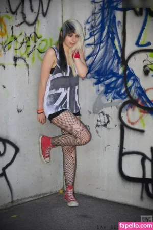 savannah-nixon thumbnail #6367709