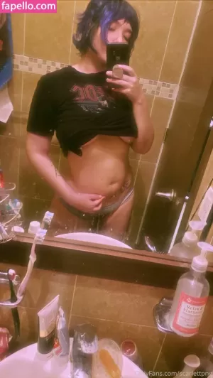 scarlettpng thumbnail #2228409