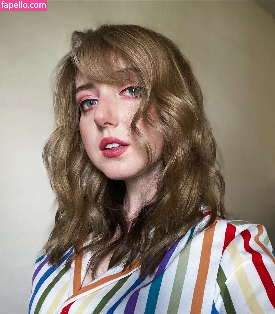 officialzoerenea Archives - I Nudes - Celeb Nudes