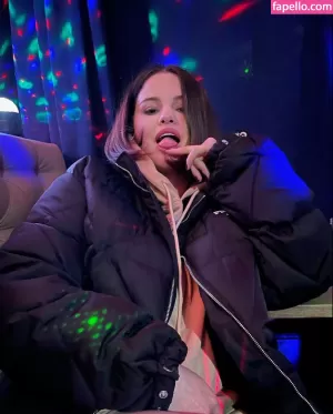 selena-gomez thumbnail #2229831