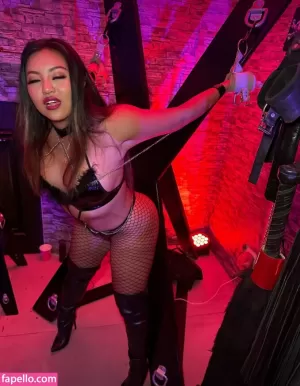 serenasuu thumbnail #564750