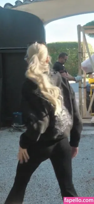 shania-geiss thumbnail #6365696