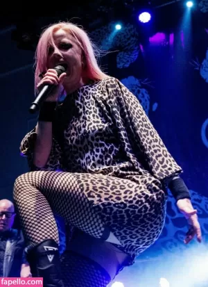 shirley-manson thumbnail #2792466
