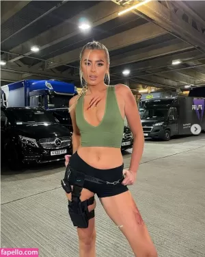 sian-owen thumbnail #1114226