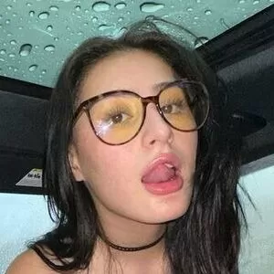 skyelaynee thumbnail #3220500