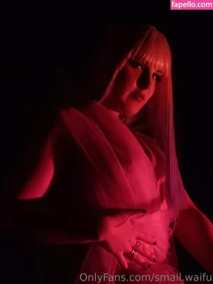 small-waifu thumbnail #5104900