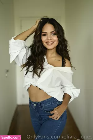 sofia-jones2 thumbnail #3462473