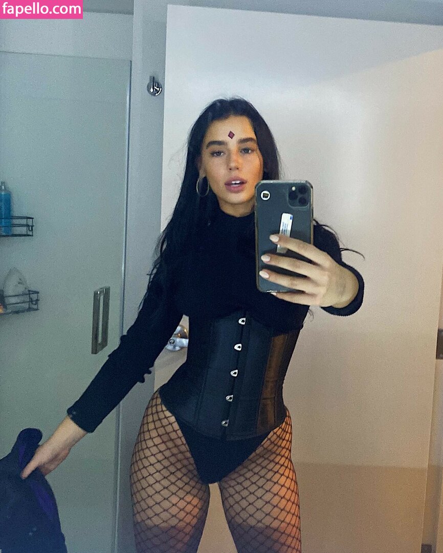 sofia-muse – I Nudes – Celeb Nudes