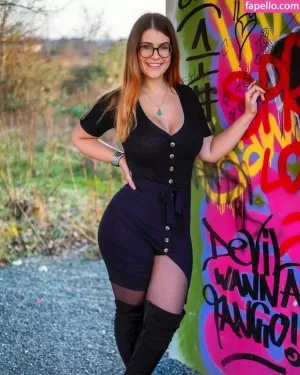 softsparkling thumbnail #2255642