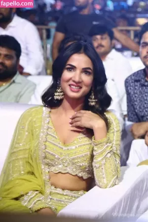 sonal-chauhan thumbnail #3426946