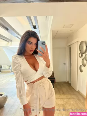 sophia-diore thumbnail #2258310