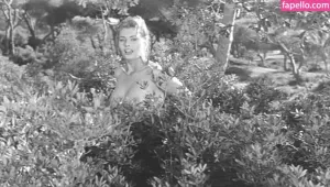 sophia-loren thumbnail #2258562