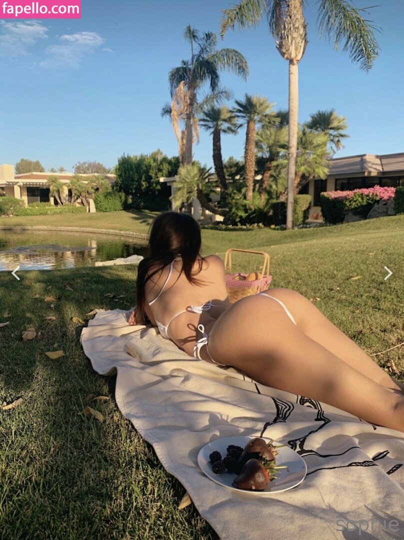 Sophie Mudd-3