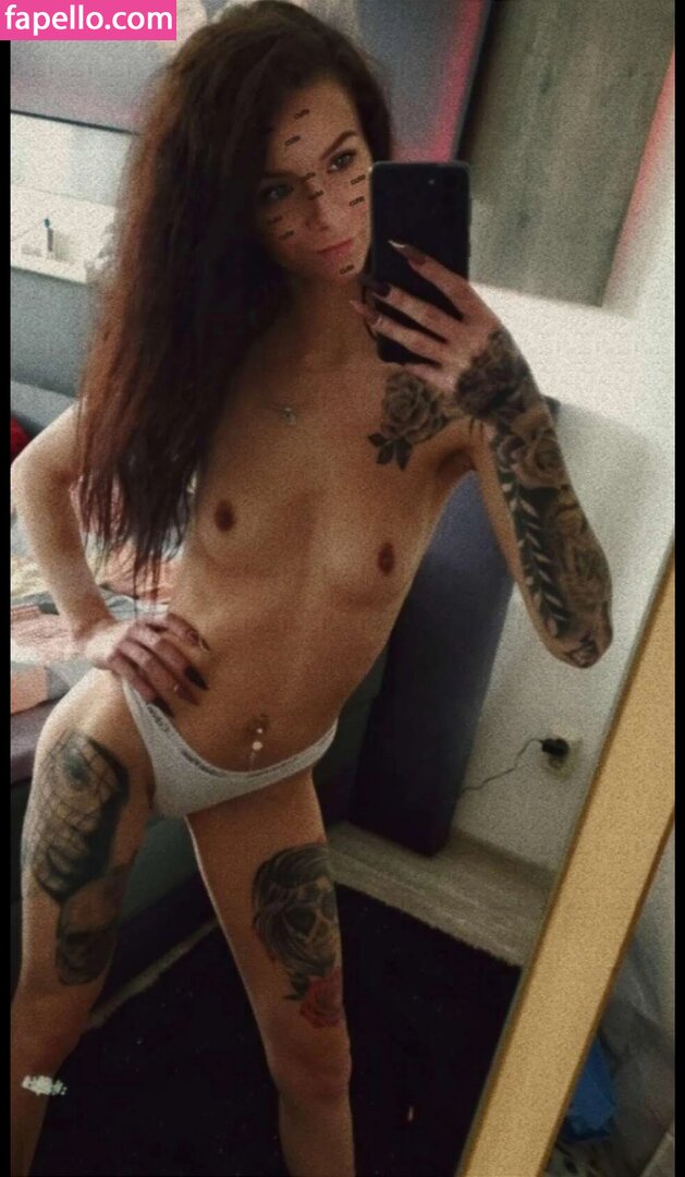 Sophie208_666-3