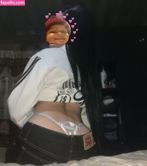 soy-danni18 thumbnail #1413877