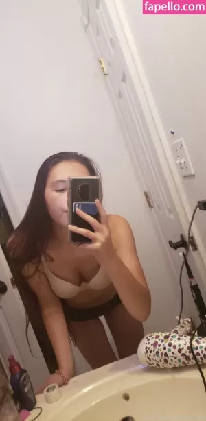 staciaw thumbnail #3700783