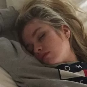 stella-maxwell thumbnail #2269423