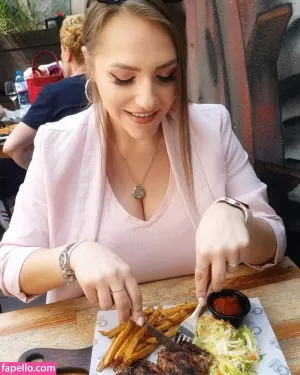 stella-vulcheva thumbnail #3368965