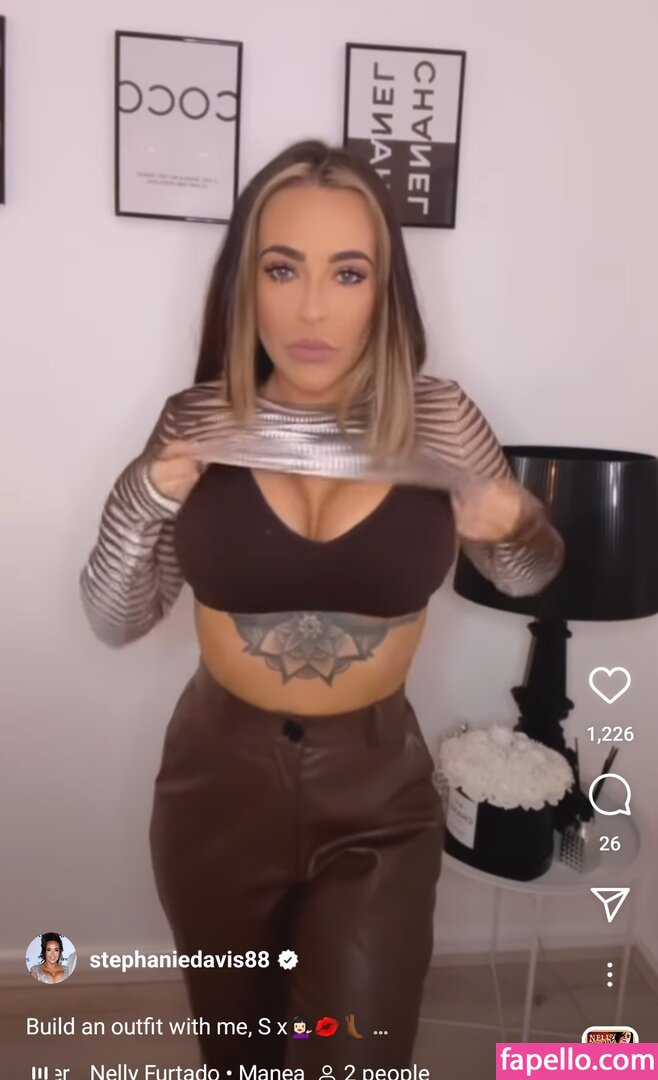 Stephanie Davis-1