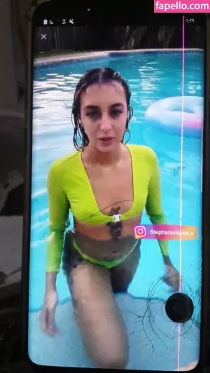 stephanielovexxx thumbnail #483437