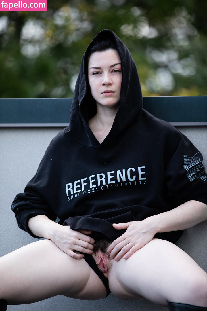 Stoya-2