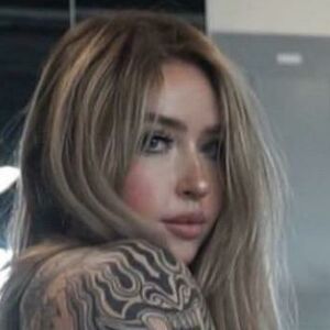 strongwifu – I Nudes – Celeb Nudes