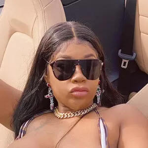 sukihana thumbnail #3033585