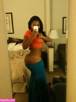 sultry-simone thumbnail #6363382