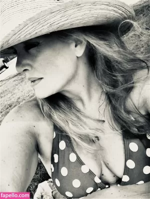 tammera-carter thumbnail #5136153