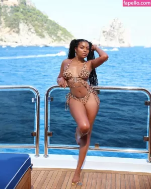 taraji-p-henson thumbnail #506950