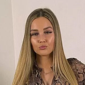 taytay-whit thumbnail #2295751