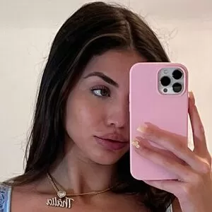 thaliamatos thumbnail #1026609